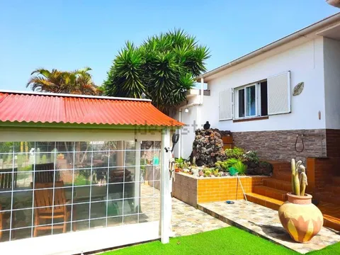 Maison 235 m² à Santa Úrsula
