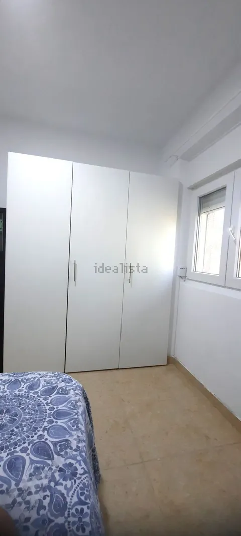 Room for rent, Madrid (4/17)