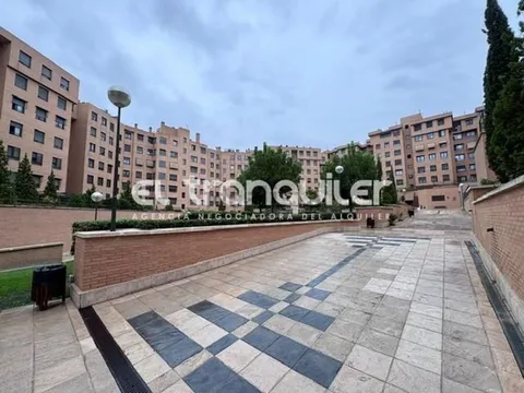 Wohnung 107 m² in Madrid
