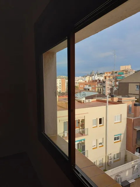 Habitació de lloguer, Barcelona (2/7)