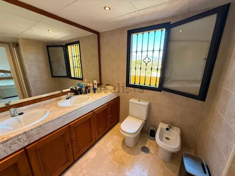 Pis de 250 m² a Estepona