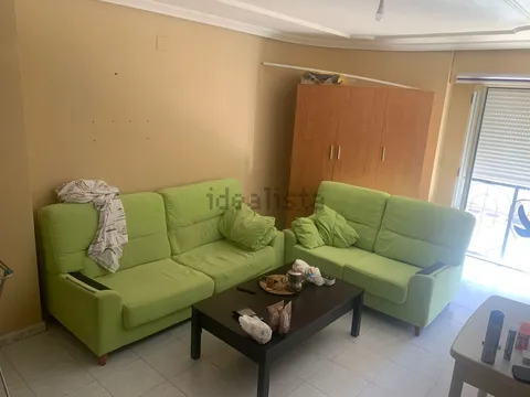 Chambre à louer, Cigales