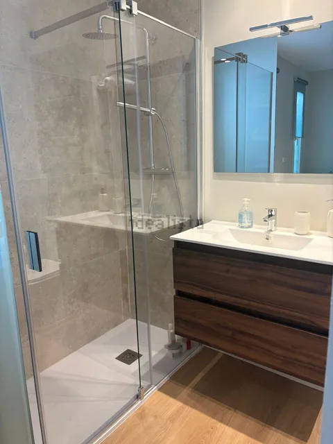 Room for rent, Madrid