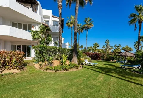 Pis de 399 m² a Estepona