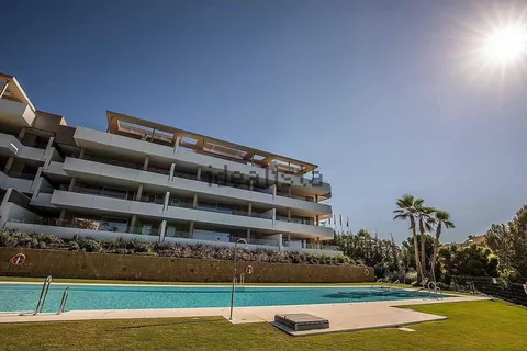 Wohnung 200 m² in Benahavís