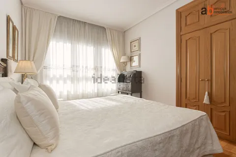 Pis de 130 m² a Pamplona