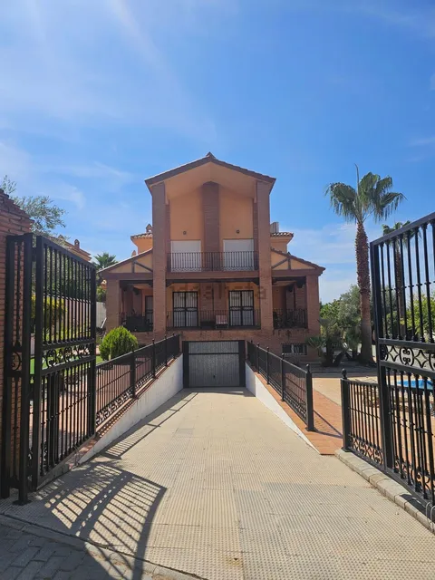 Casa 380 m² a Dílar
