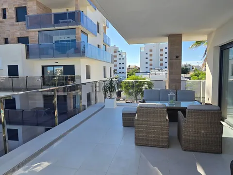 Piso de 98 m² en Pilar de la Horadada
