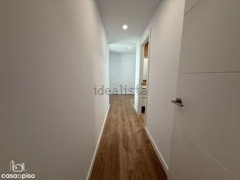 Pis de 52 m² a Terrassa (3/5)