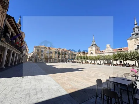 Pis de 100 m² a El Burgo de Osma-Ciudad de Osma
