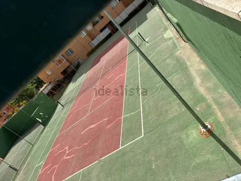 Pis de 100 m² a Camas