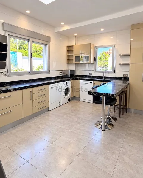 Casa de 400 m² a Xiva