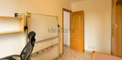 Habitació de lloguer, l'Hospitalet de Llobregat (2/8)