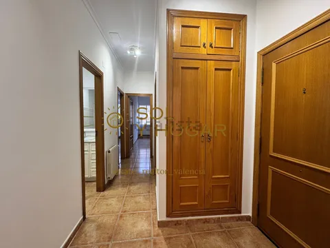 Pis de 78 m² a València