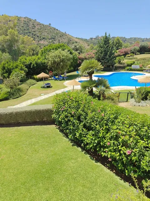 Wohnung 100 m² in Benahavís