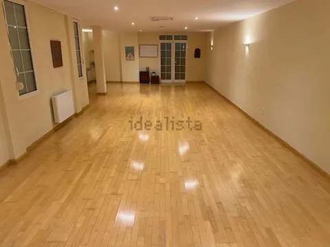 Flat 130 m² in Zaragoza