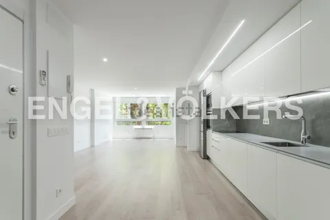 Apartamento 128 m² em Madrid (3/29)