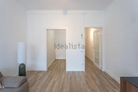 Квартира 100 м² у Барселоні