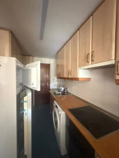 Piso de 99 m² en Las Navas del Marqués (2/10)