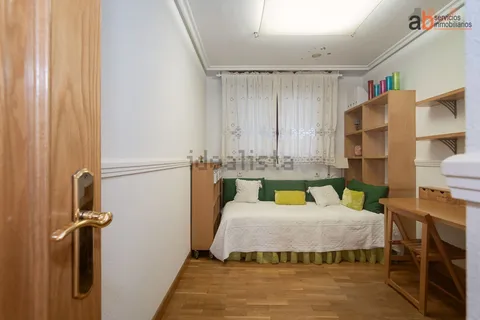 Pis de 130 m² a Pamplona