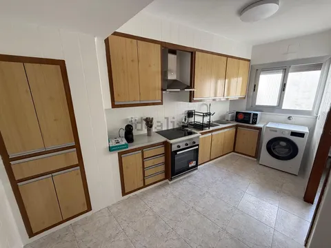 Chambre à louer, Castelló de la Plana / Castellón de la Plana (3/4)