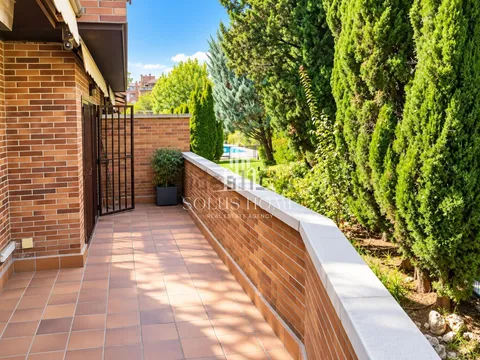 Wohnung 118 m² in Madrid