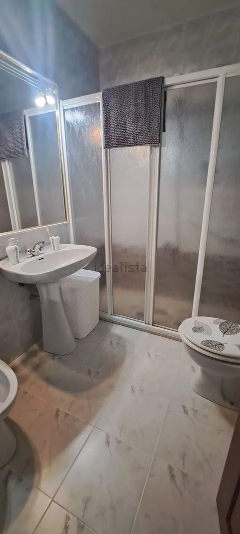 Habitació de lloguer, Àvila