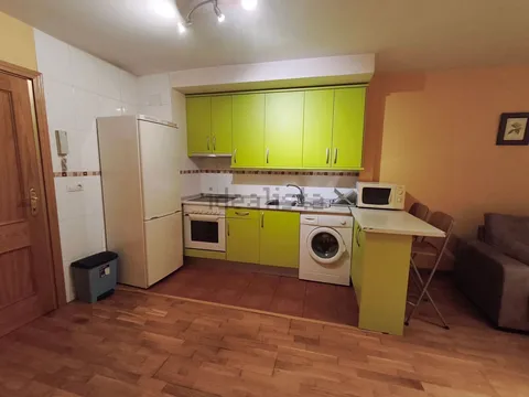 Pis de 50 m² a Bernuy de Porreros (2/8)