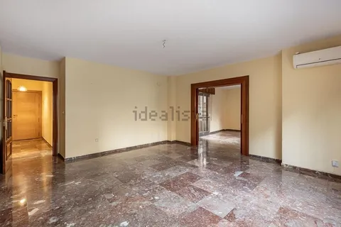 Pis de 130 m² a Granada (2/23)