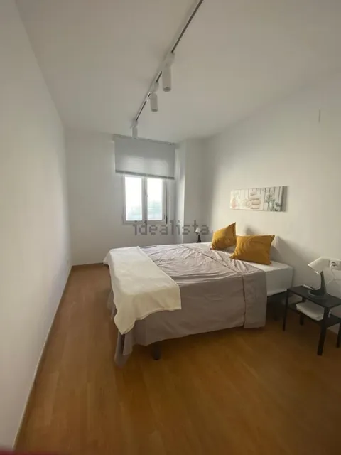 Quarto para alugar, Llíria (3/6)