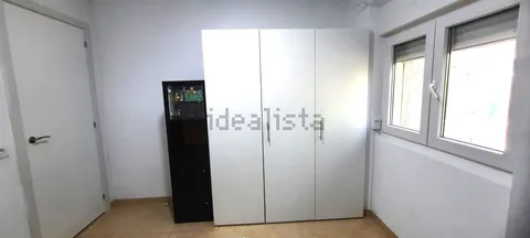 Room for rent, Madrid (3/17)