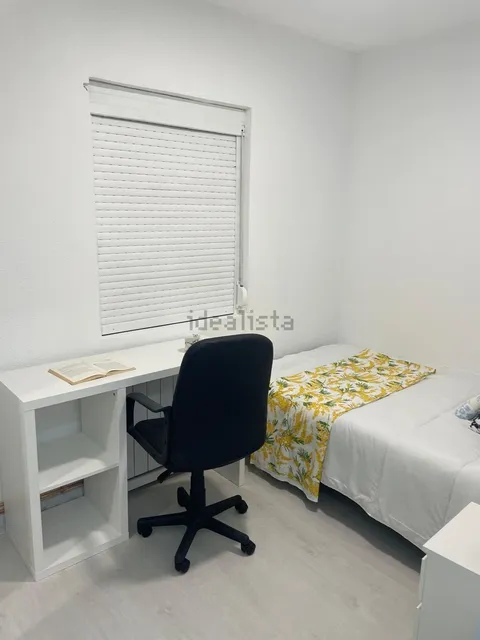 Habitació de lloguer, Madrid (2/12)