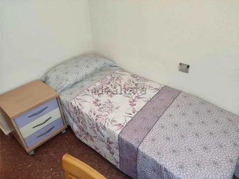 Pis de 120 m² a Còrdova