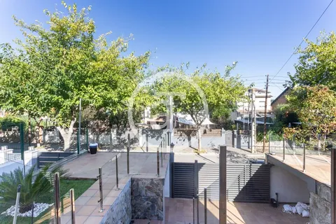 Haus 186 m² in Sant Cugat del Vallès