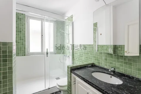 Wohnung 140 m² in Madrid