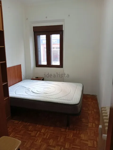 Pis de 65 m² a Lleó