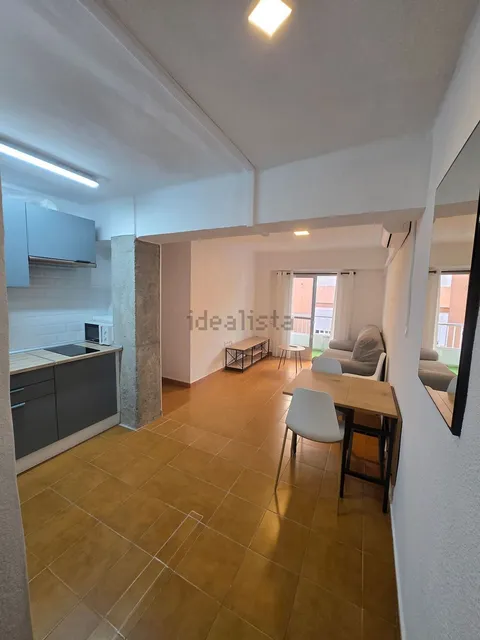 Piso de 60 m² en Almería