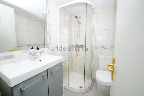 Habitació de lloguer, Santa Eulària des Riu