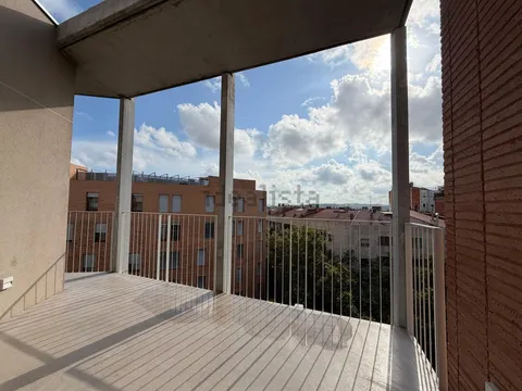 Wohnung 90 m² in Sabadell