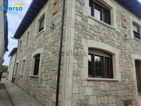 Appartamento 80 m² a Pedrosa de Río Úrbel