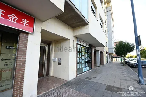 Apartamento 120 m² em San Andrés del Rabanedo (2/18)