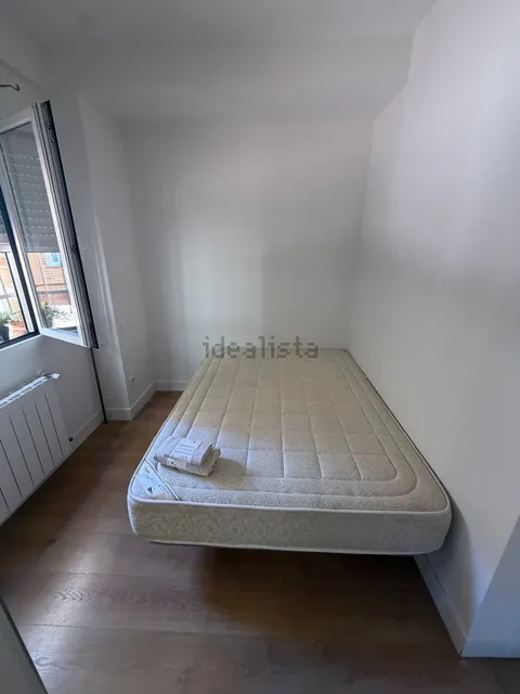 Chambre à louer, Madrid (2/10)