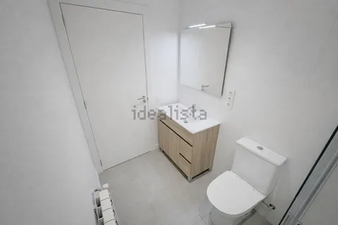 Habitació de lloguer, Manresa (4/10)