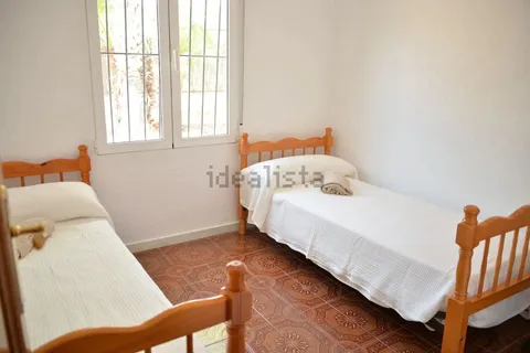 Casa de 190 m² a Oriola