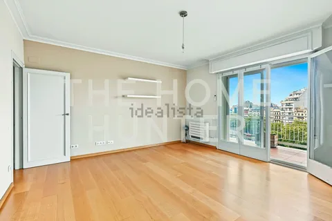 Квартира 261 м² в Барселоне