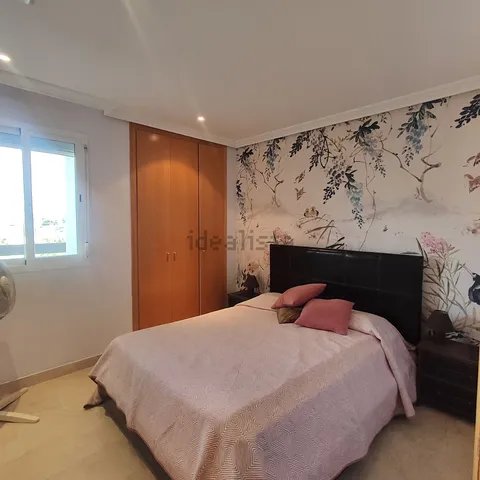 Wohnung 950 m² in Estepona