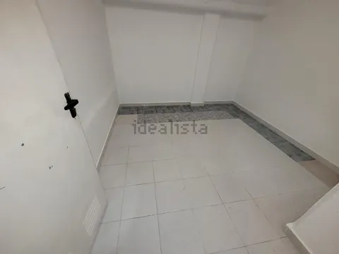Wohnung 75 m² in La Puebla de Alfindén