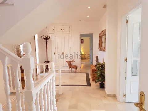 Casa de 500 m² en San Roque (2/27)