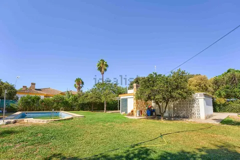 Casa de 188 m² a Carmona