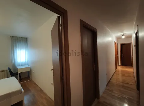 Habitació de lloguer, La Cistérniga